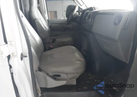 2012 Ford E-350 Super Duty Commercial из США, поврежденный, VIN 1FTSE3EL6CDB39481